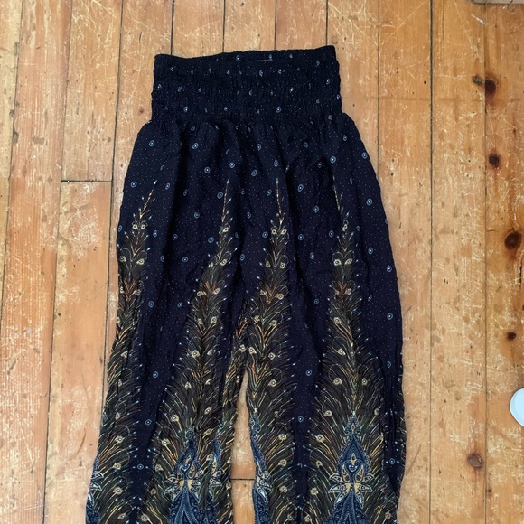 Casual and chic summer pants. Elastic waist. - Picture 2 of 5